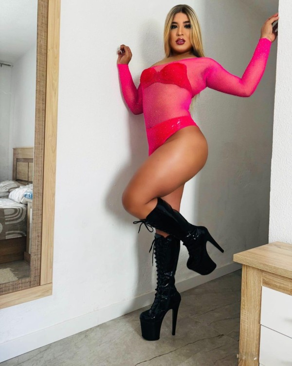 La reina del sexo oral garganta profunda