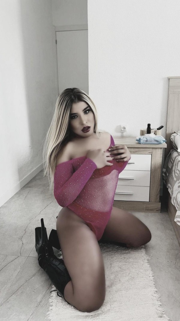 La reina del sexo oral garganta profunda