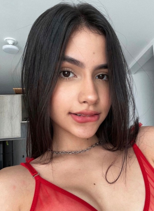 Valery jovencita divina! ardiente y complaciente novedad