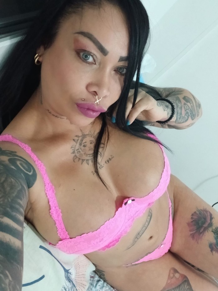 DE REGRESO TANIA SUICIDEGIRL PURO FUEGO COLOMBIANO
