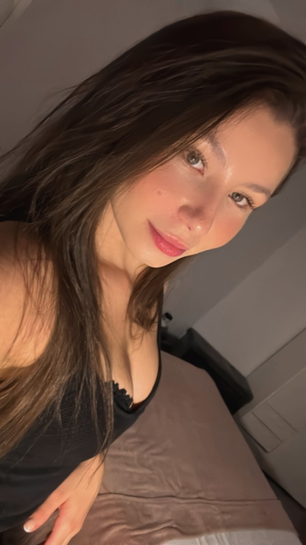 ANITA BRASILEÑA CARIÑOSA