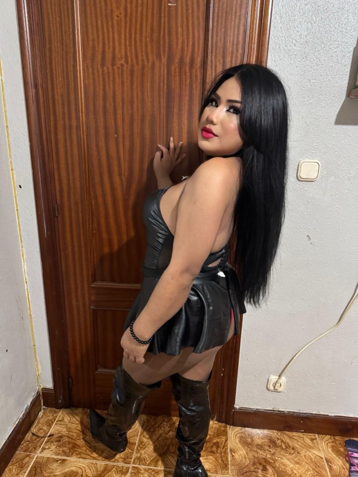 Trans. Ariadna más puta que humana fiestera(24/7)