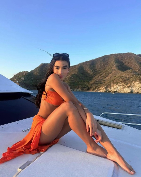 SOY veronica UNA CHICA CARIÑOSA QUE ESTA CACHONDA