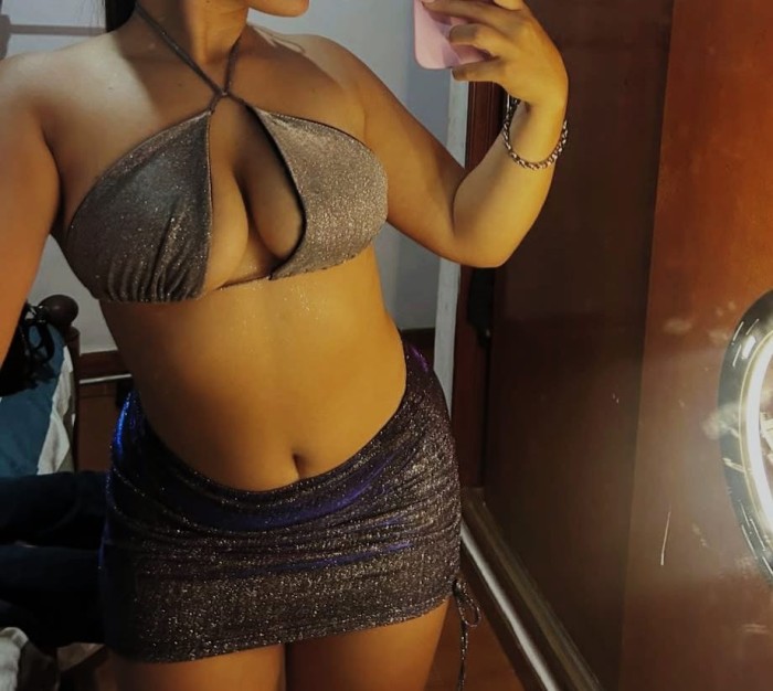 Colombiana jovencita muy sexy en Sarria