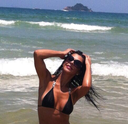 CHICA INDEPENDIENTE CON CITA PREVIA