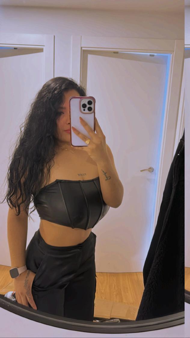 Alison Bella Joven Colombiana