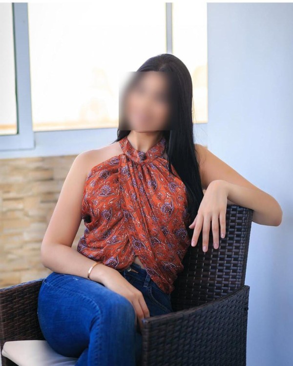 Por un beso de esta flaca…….. Que darías?…..