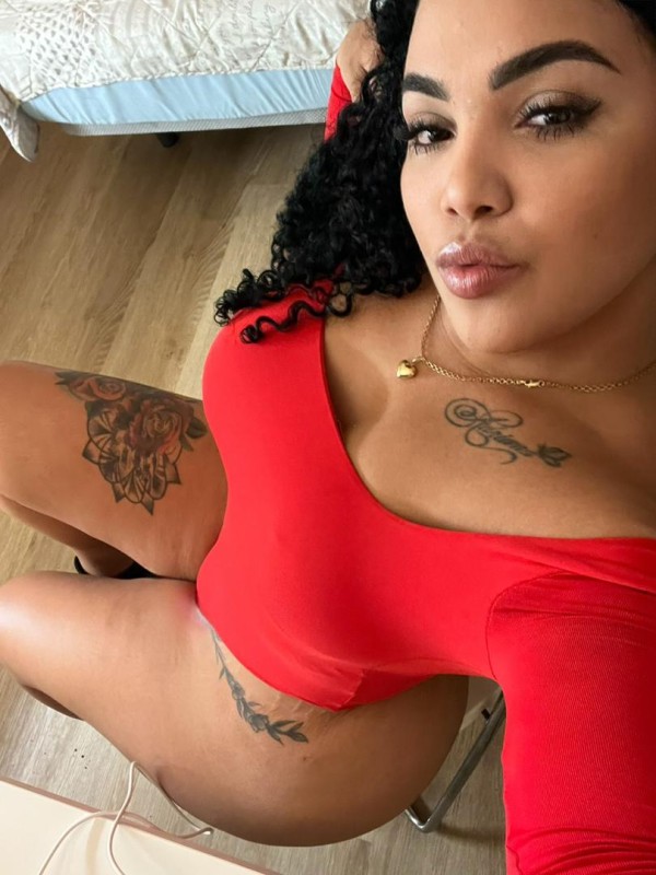 NOVEDAD LATINA SELENA ENCANTADORA CACHONDA