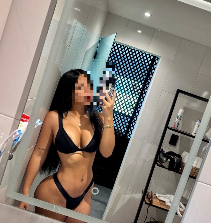 FRANCÉS NATURAL, BESOS! EVA ARGENTINA DELGADA