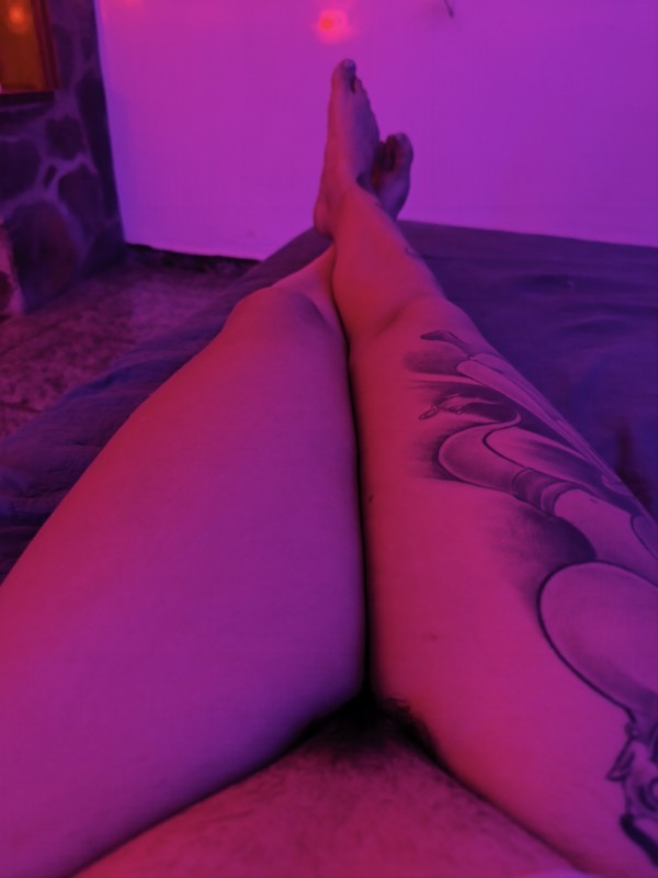 Dos dominas super jovencitas españolas rubias BDSM ABDL trio dúplex trio