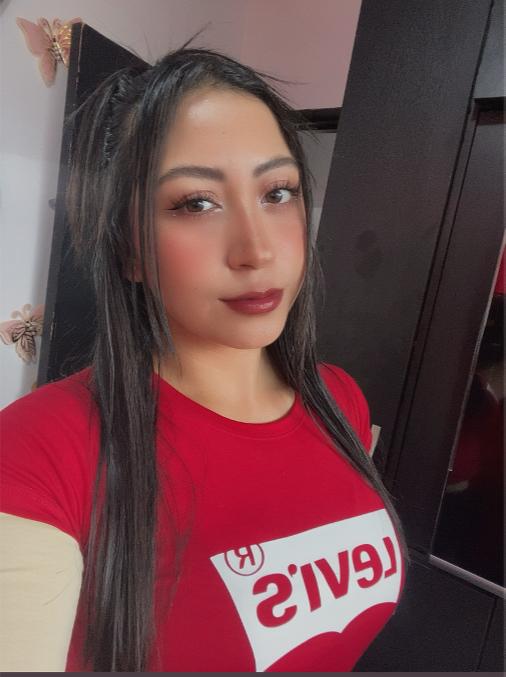 ARDIENTE COMPLACIENTE BOMBA DE SEXO