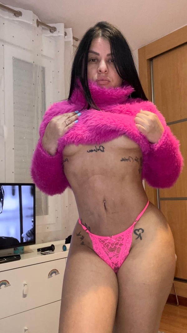 SARA. LAS AMERICAS SEXY Y COMPLACIENTE, QUIERES? HAGO TODO TODITO!!