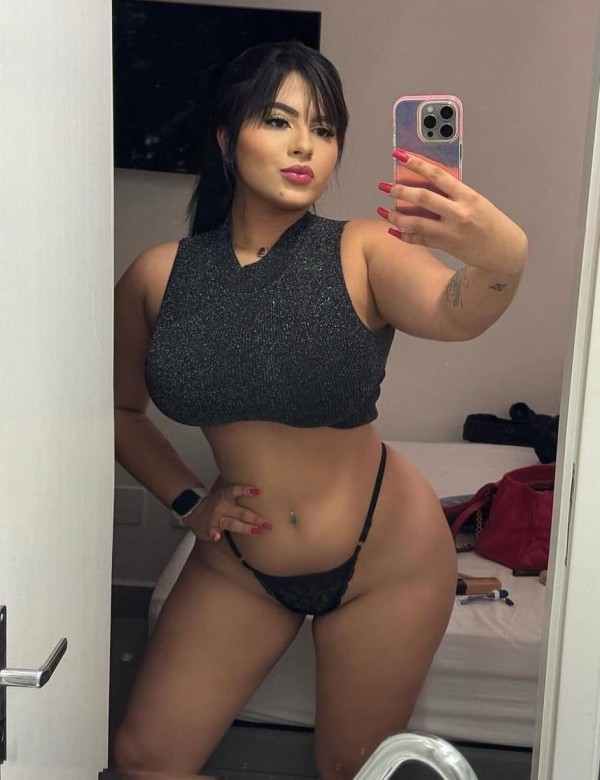 KAMILA HERMOSA SCORT  NOVEDAD Exótica un Bombón