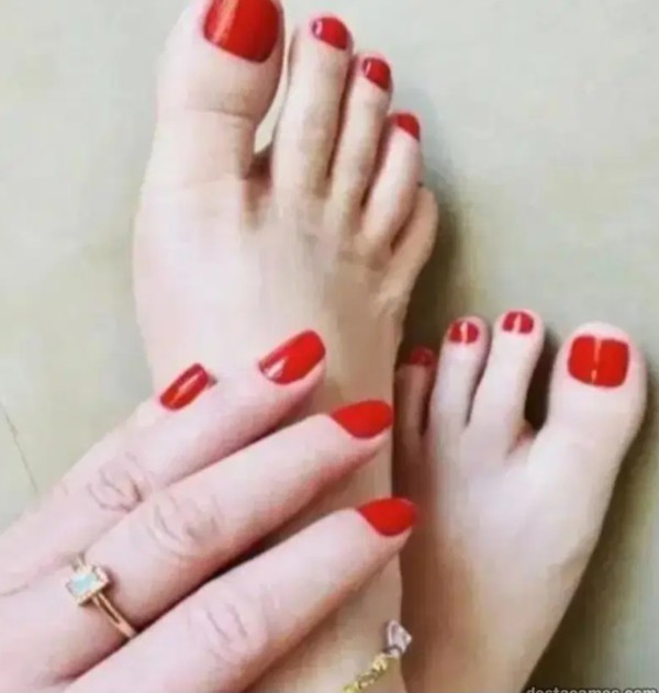 EN ZAMORA TIERNA ATRACTIVA Y VICIOSA SEXO SIN LÍMITES