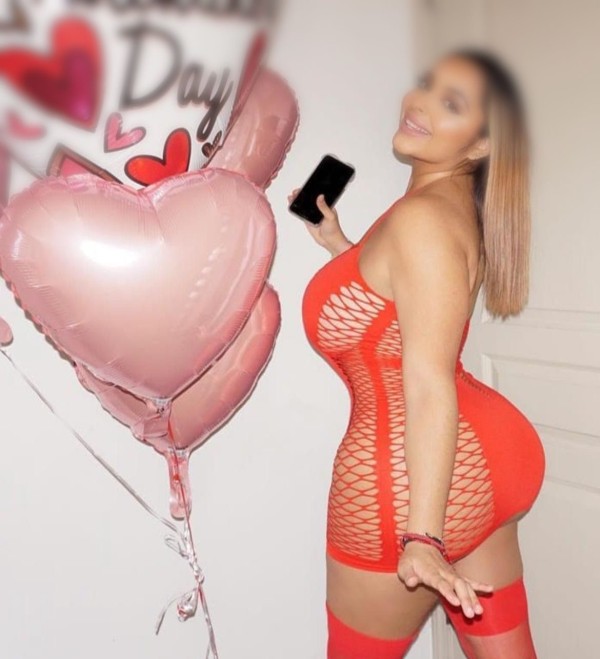 Yasmina, tu Puta ardiente, Fiestera…