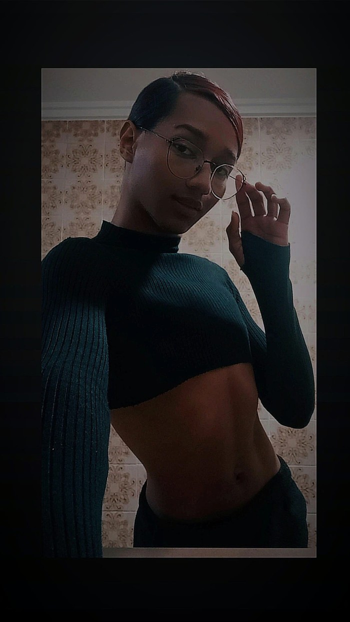 VEN A FOLLARME Y CHUPARMELA A TOPE