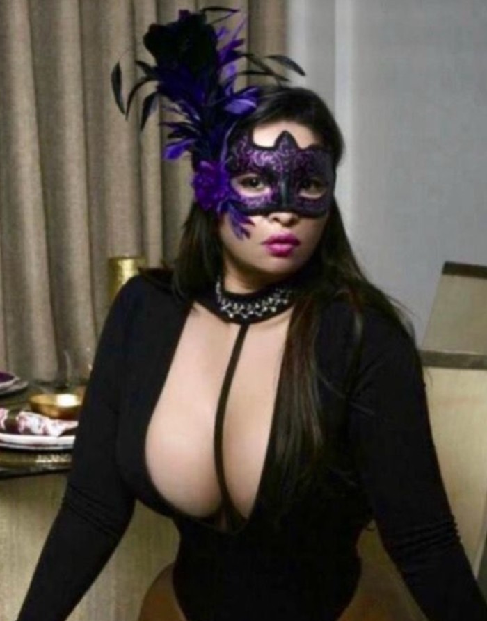 BRASILEÑA DE LUJO ELEGANTE Y EXPLOSIVA