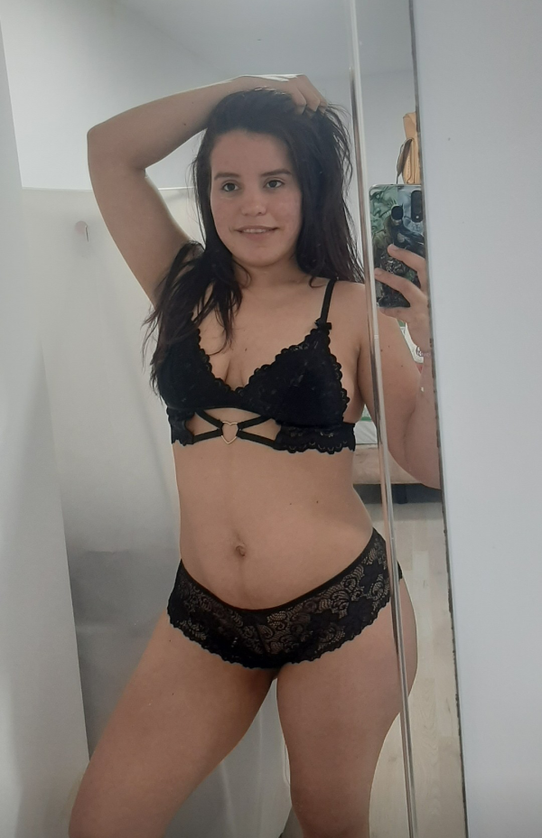 Hermosa joven latina