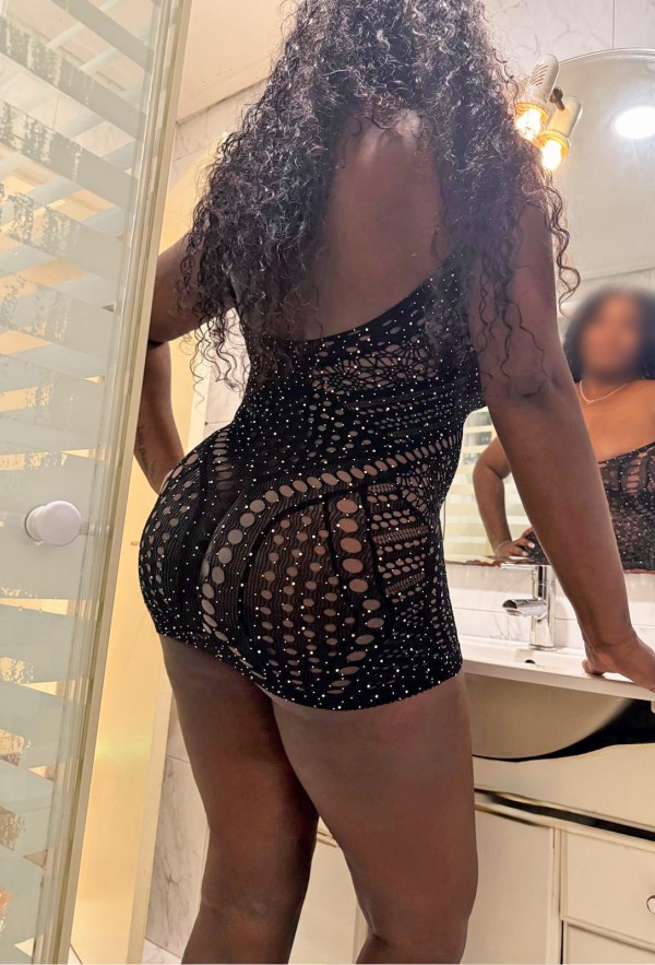 PAMELA NOVEDAD TU COMPAÑERA…TU AMIGA…TU MAS PERFECTA AMANTE