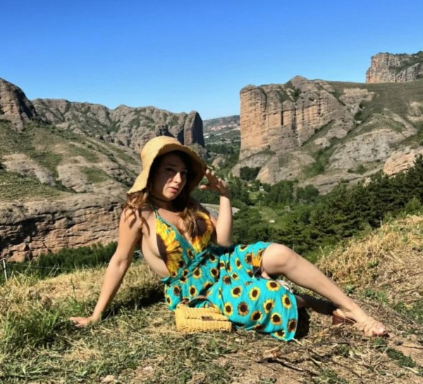 NOVEDAD NEREA! FEMENINA FIESTERA EXPERTA EN PRINCIPIANTES LECHERA PAMPLONA