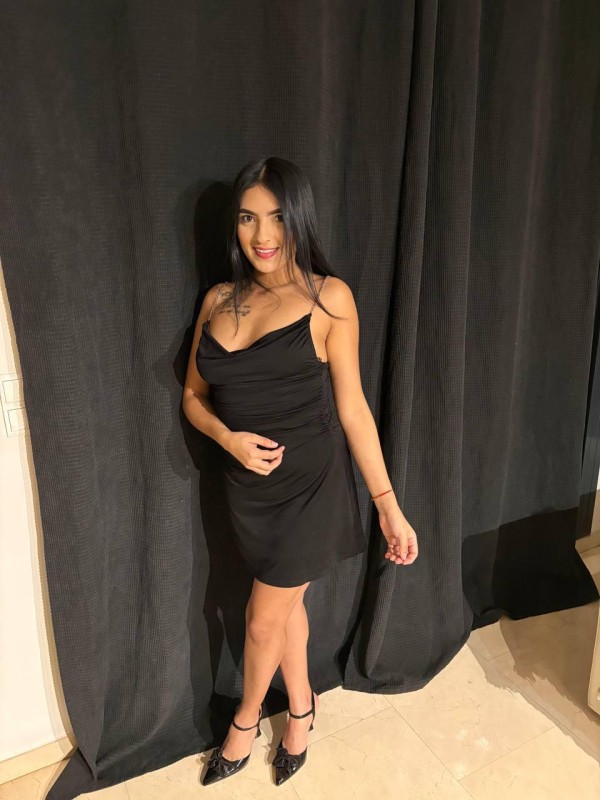 SARA ¡EXCLUSIVA LATINA! QUIERO GRITAR RICO ENCIMA DE TI