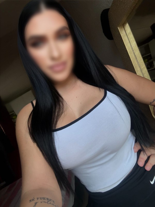 Reina de el francés ,COTOLINO primas reales