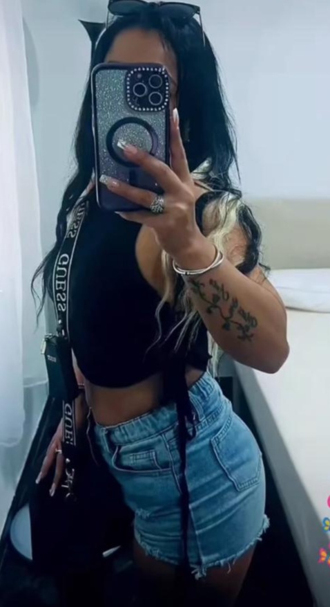 LATINA DULCE FOGOSA FIESTERA 24 HS EN SABINILLAS