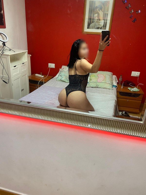 Jovencita de 1,45 muy manejable super novedad primera vez por tu ciudad