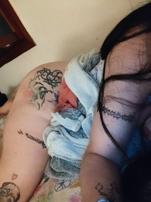 PELE BLANQUITA CON PECAS , CULAZO TRAGÓN FOTOS, 100% REALES