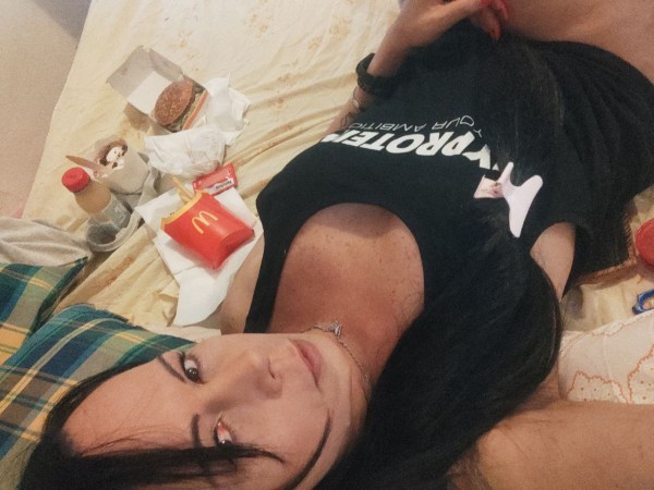 PELE BLANQUITA CON PECAS , CULAZO TRAGÓN FOTOS, 100% REALES