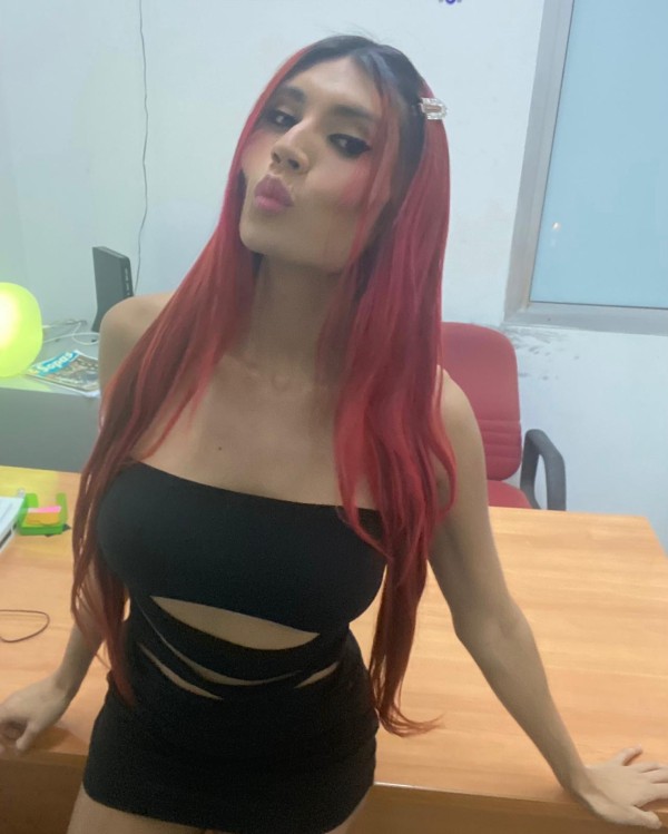 Chica en la ciudad Disponible 24 horas