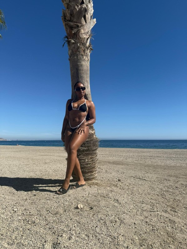 SOY SHARON LA MAS BELLA Y CACHONDA Y BUENORRA ESTOY24 HORAS