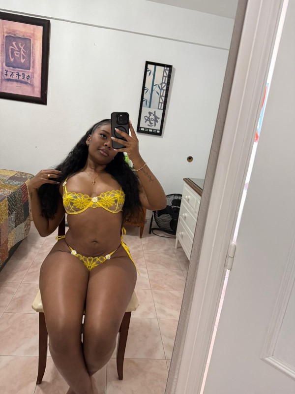 SOY SHARON SI QUIERES DIVERSION, PASION Y LUJURIA BUSCAME