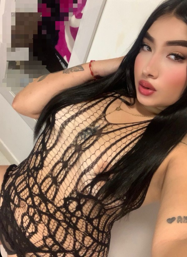 EN CASTILLO PRATS ATREVIDA SENSUAL SEXO ADICTIVO