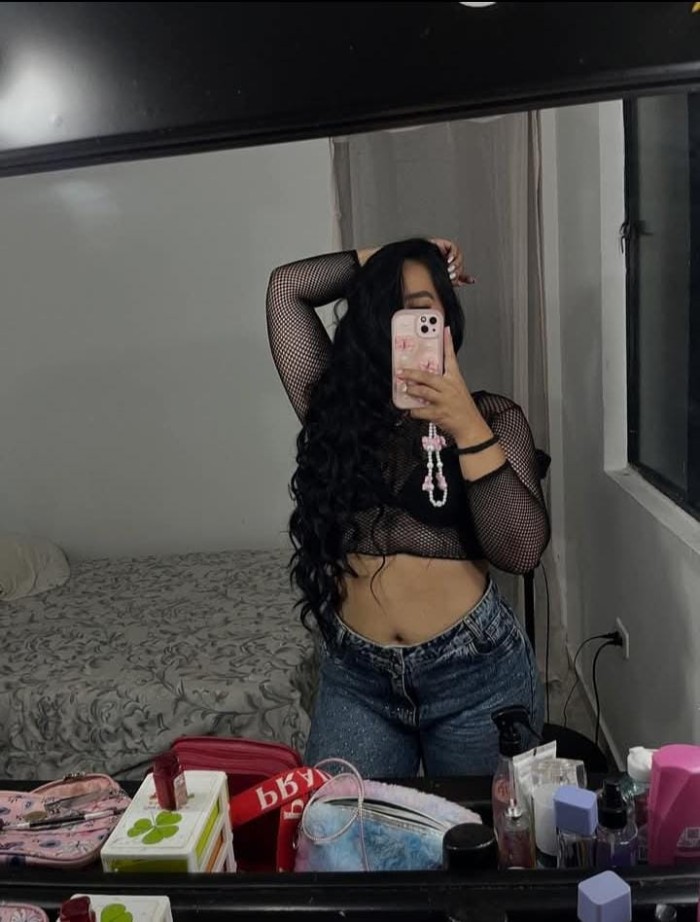 LATINA SEDUCTORA Y FOGOSA