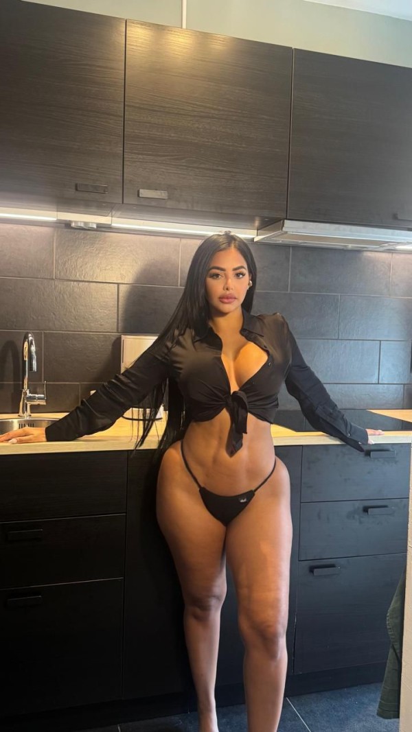 sofia 695774907 caliente en  VILAFRANCA DEL PENEDÈS -BARCELONA