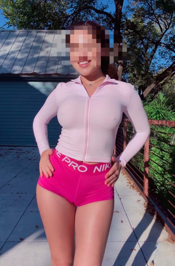 ADARA jovencita 24 añitos