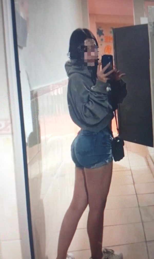 LAS DIABLITAS EN VUELTO SOLO CHICAS ESPAÑOLAS ENTRE 20-26 AÑOS