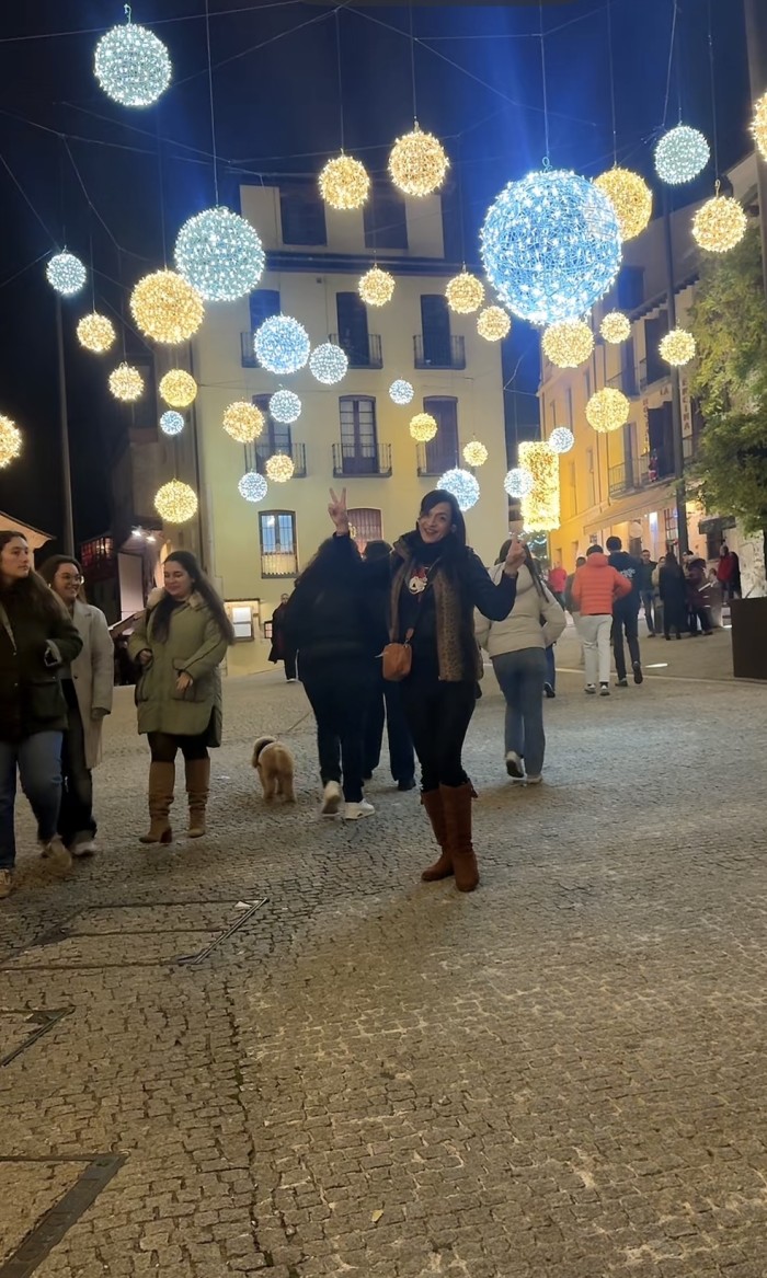 TU LOBA DESEADA EN TU CIUDAD NUEVA