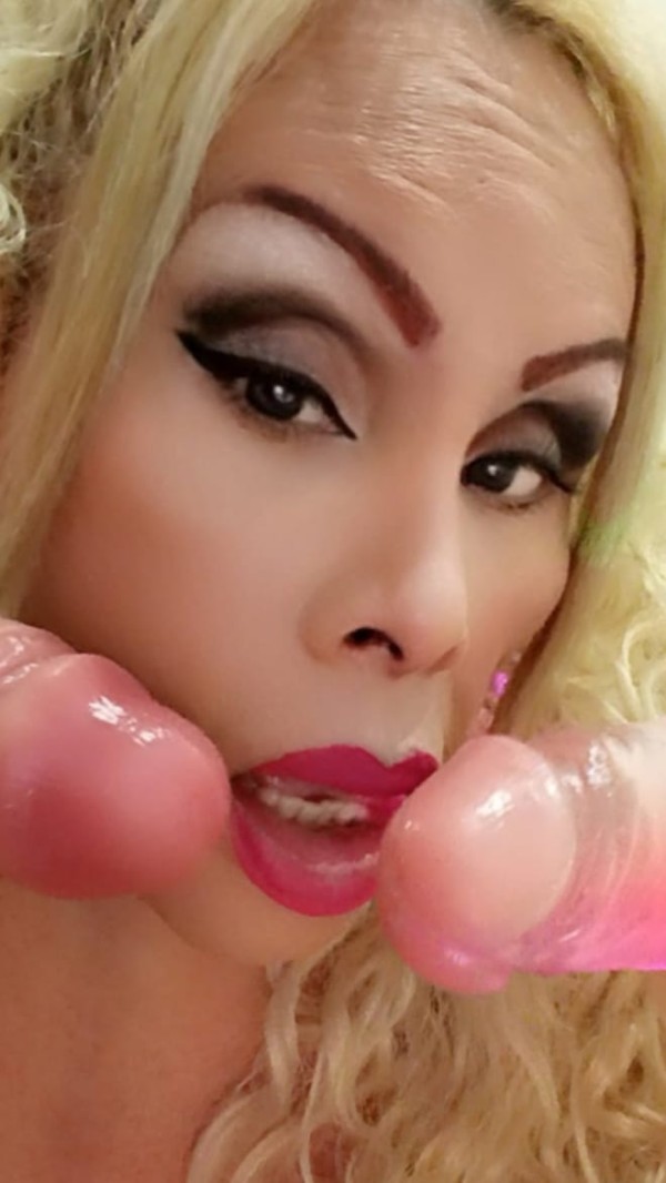 GARGANTA PROFUNDA – VIDEO LLAMADA – SEXTING DOMINANTE Y FIESTERA