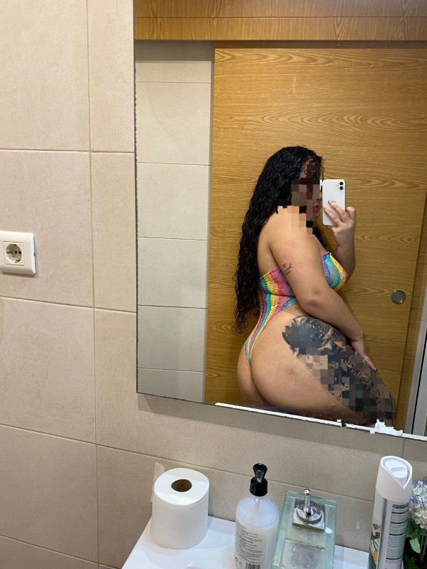 NOVEDAD VENEZOLANA FIESTERA JOVENCITA TARRAGONA