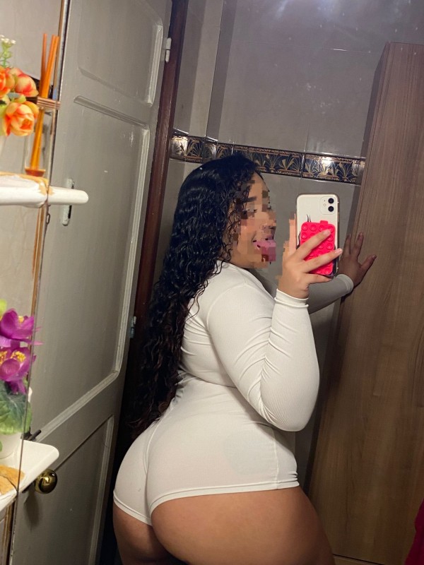 NOVEDAD VENEZOLANA FIESTERA JOVENCITA TARRAGONA