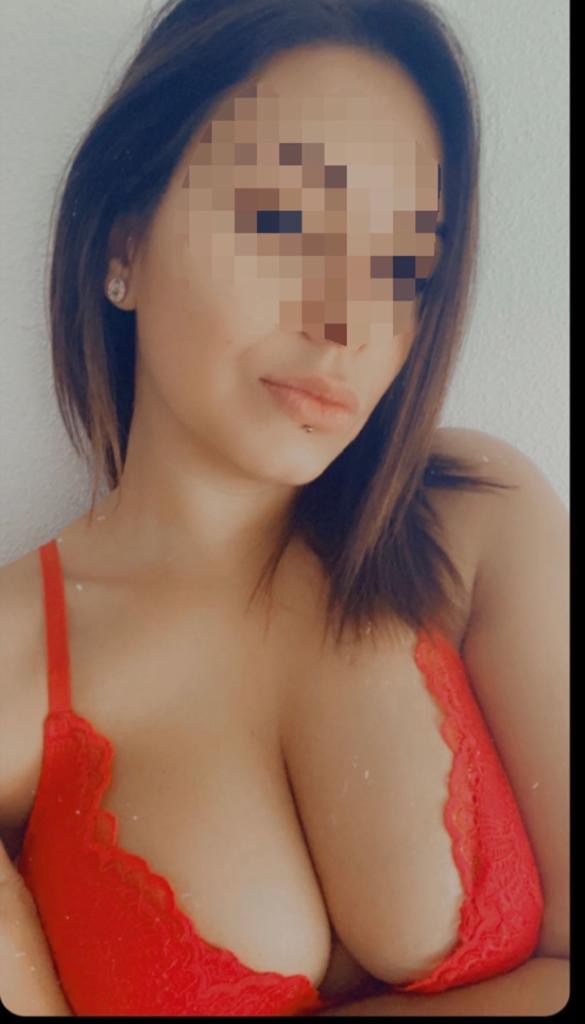 ESPECTACULAR TANIA PARAGUAYA ACOMPAÑANTE ESTREXOTICA EXTROVERTIDA