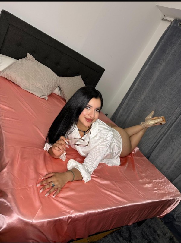 ARACELY EN VILLA DE VALLECAS (MADRID) ESPECTACULAR COLOMBIANA