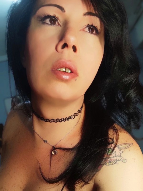 PELE BLANQUITA CON PECAS , CULAZO TRAGÓN FOTOS, 100% REALES