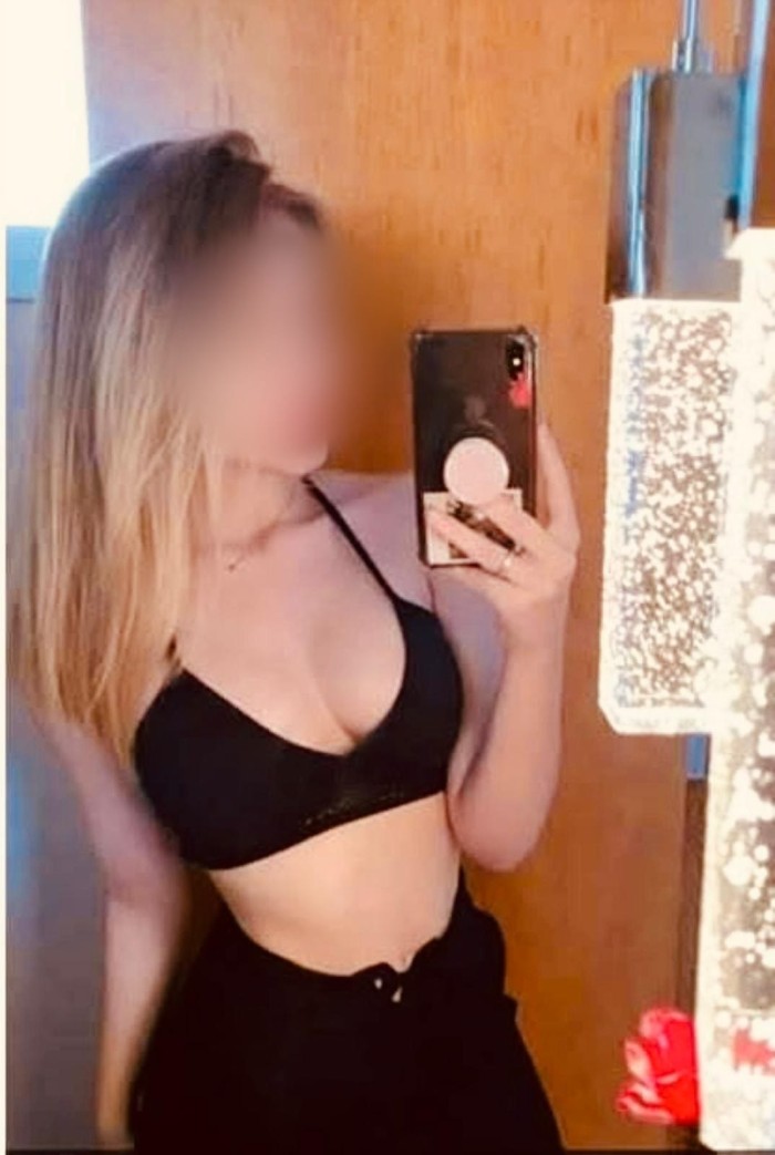 BOMBON PICANTE RUBIA CALIENTE INOVIDABLE