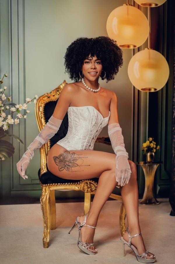 MORENA PRECIOSA SEXY QUIERO CITA HOT EN MADRID