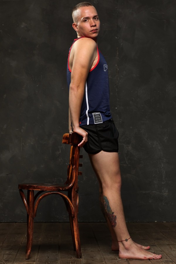 LATINO JOVEN RECIEN LLEGADO A TU CIUDAD MUY CACHONDOE IMPLICADO