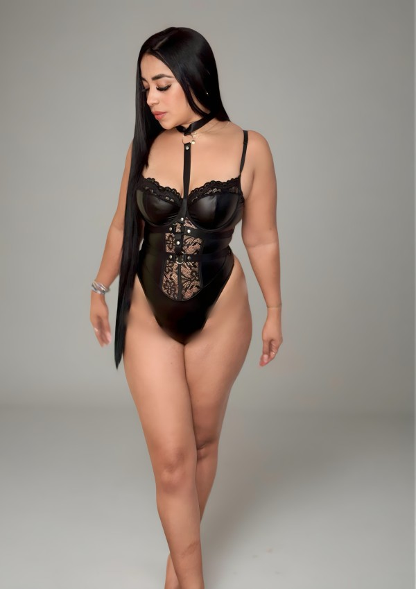 BELLA LATINA, griego, trato de novios y francés natural DISPONIBLE 24/h