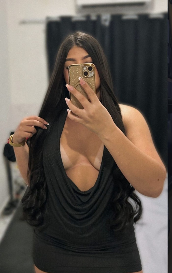 BRASILEÑA FIESTERA FOGOSA RECIBO SOLA